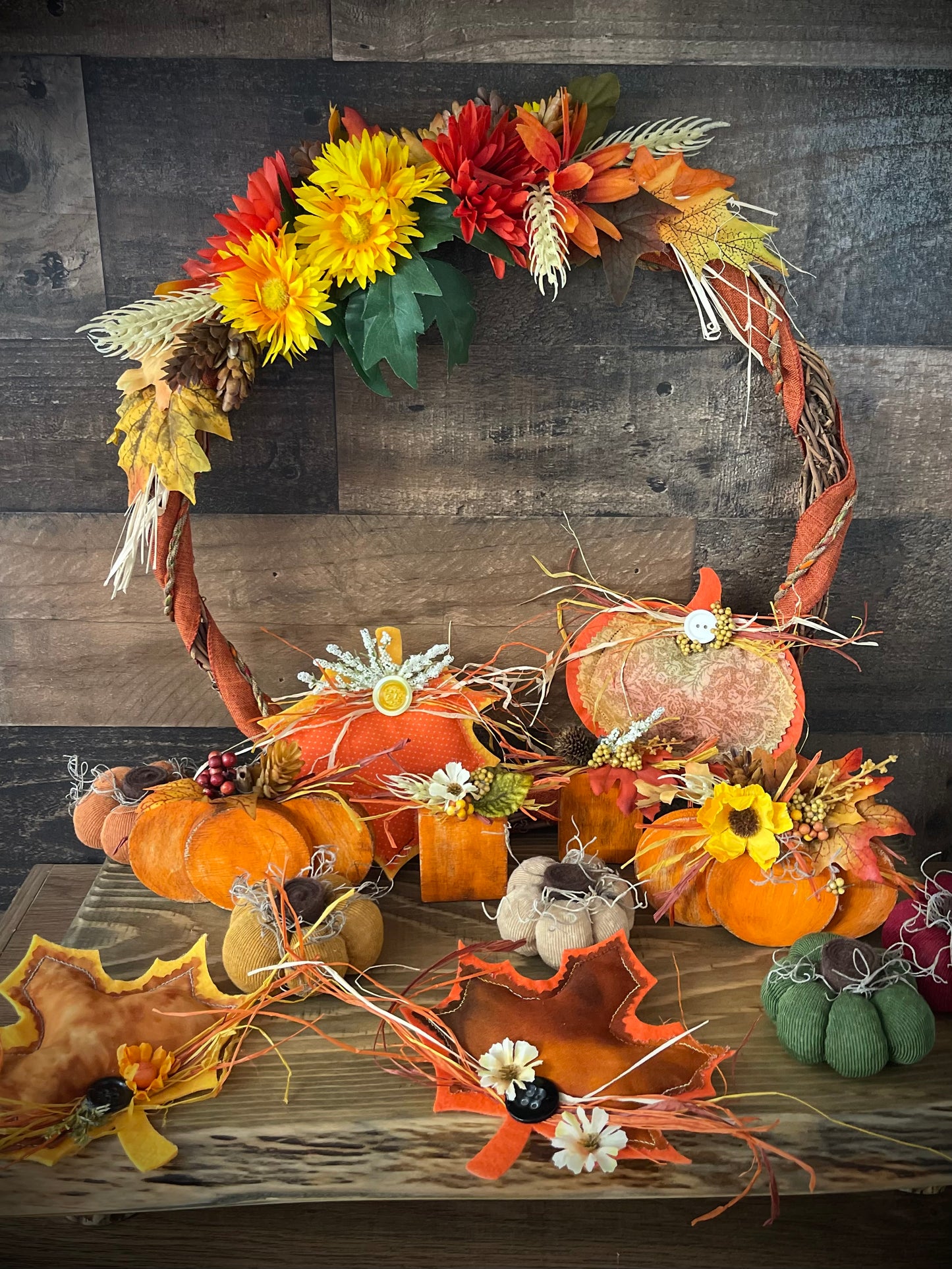 Fall Decorated “Puff” Decor:  Leaf/Pumpkin