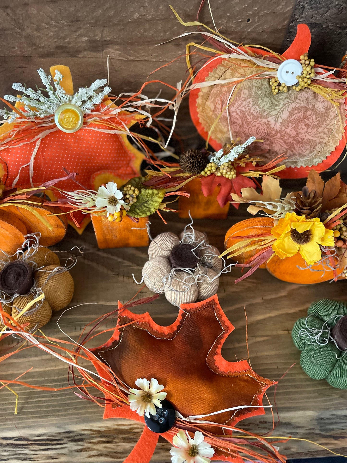 Fall Decorated “Puff” Decor:  Leaf/Pumpkin