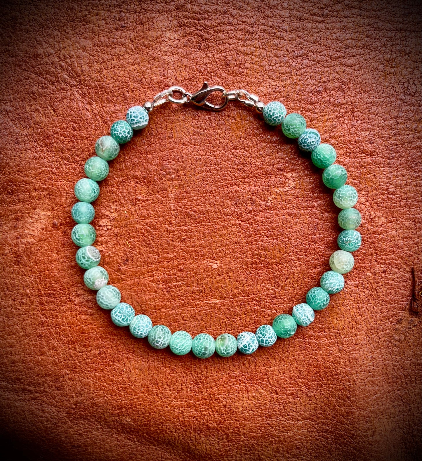 Pulseras con cuentas a mano