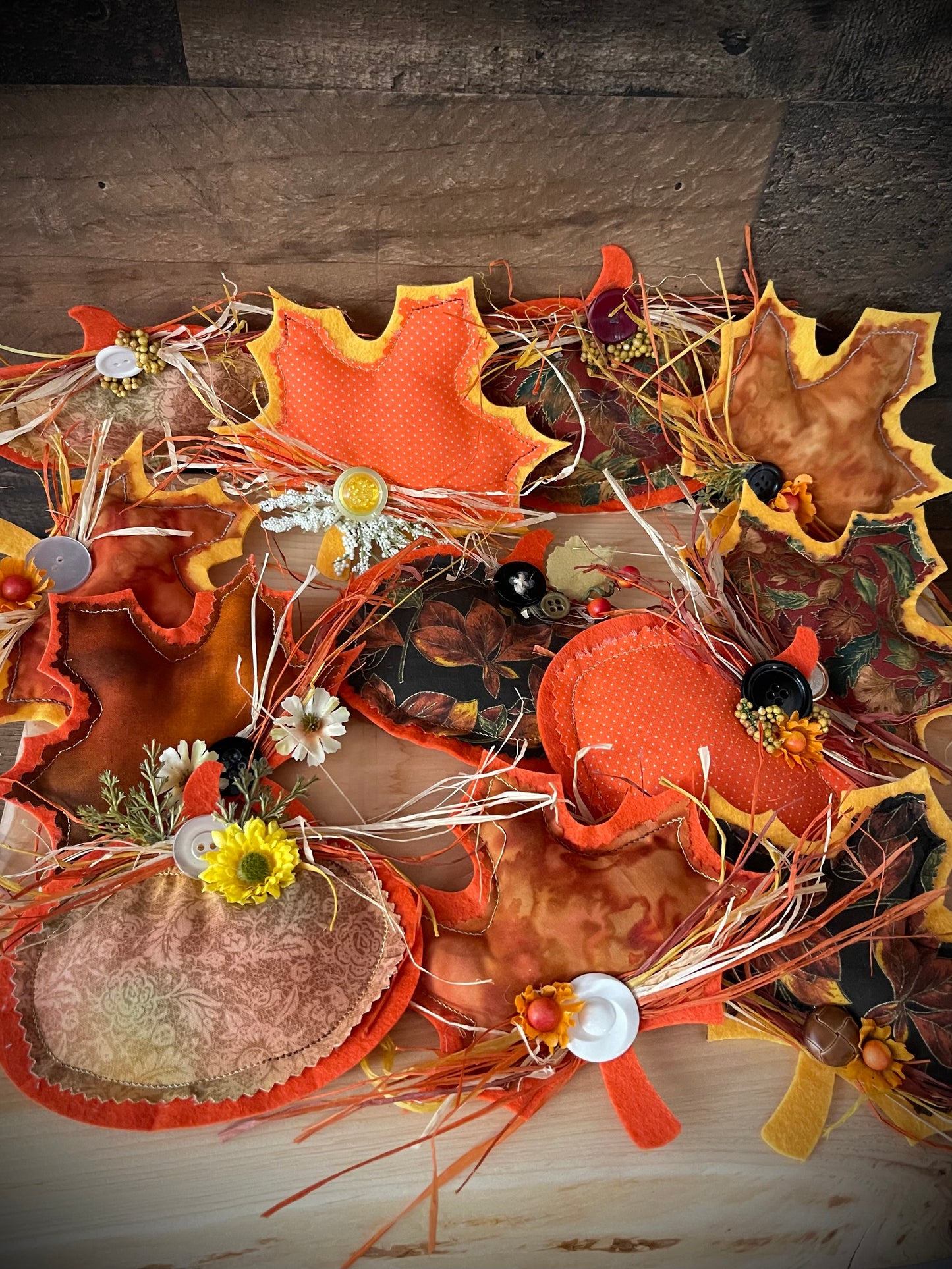 Fall Decorated “Puff” Decor:  Leaf/Pumpkin