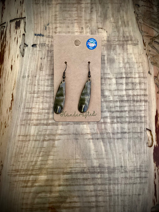 Pendientes con cuentas a mano: Latón