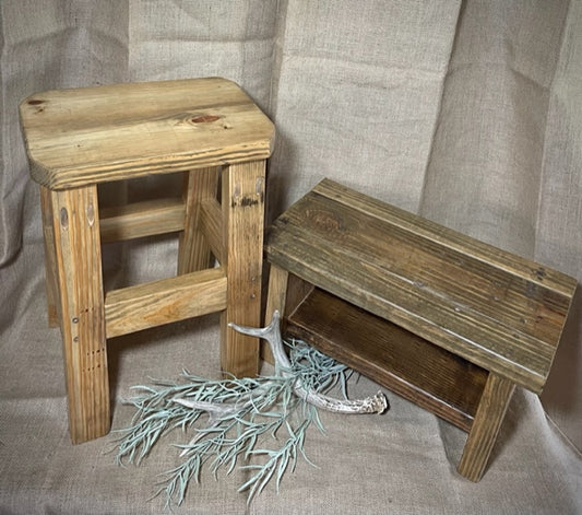 North 89 Rustic Design Medium Stool in Natural