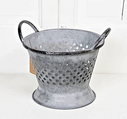 Tin Colander